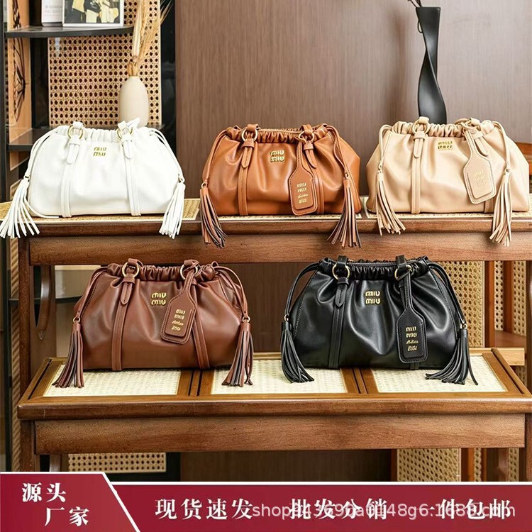 2026 New Model Miu Miu Pleated Luxury Underarm Bag for Commuting, Shoulder, Crossbody, and Handbag with Large Capacity for Women Wholesale