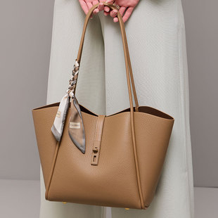 �羳���NŮ�����������ذ��߼���Ůʿ����ͨ�ڰ��˻@�Ӱ����bags