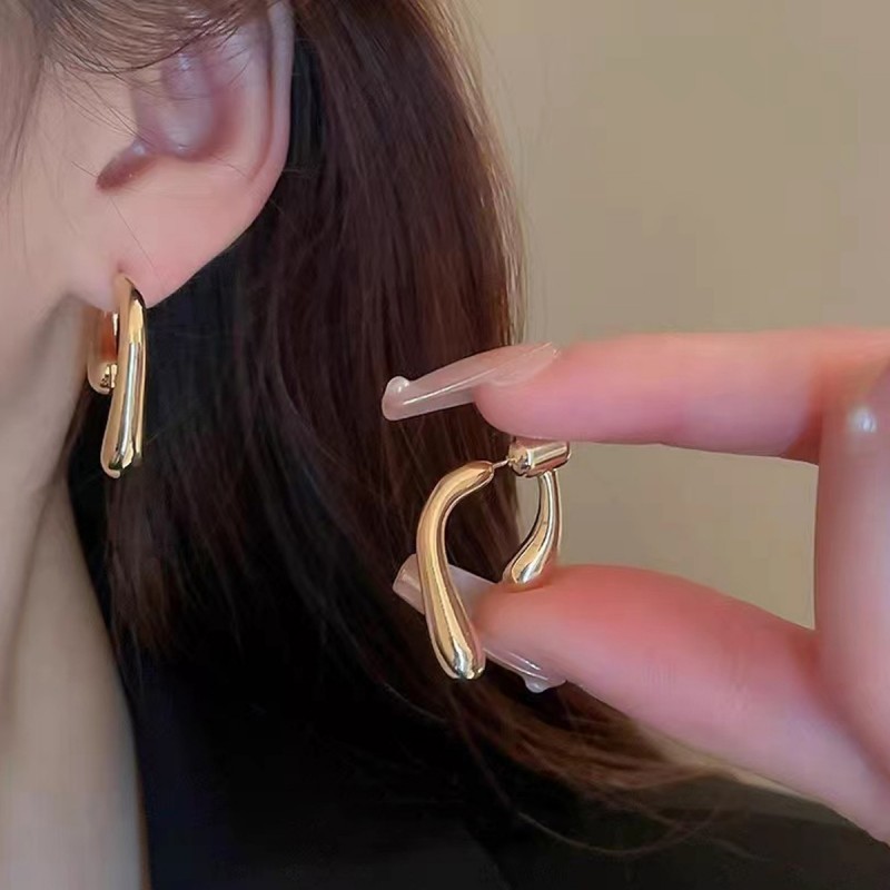 1 Pair Quantity 1 Pair Streetwear Water Droplets Stoving Varnish Alloy Ear Studs