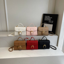 �ļ��¿�����|�к��s�r�г���С����2025���e����Ůʿ�μ�б���