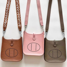 �߶��ֹ�Ϟ������mini��ܽ��TCţƤ�U����ĸС������Ƥ�μ�б���