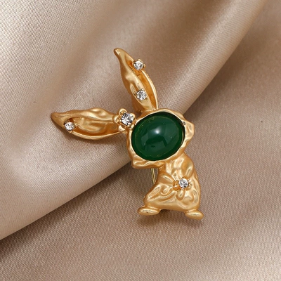 Medieval Enamel Rabbit Brooch Niche High-End High-End Retro Corsage Temperament Pin Clothing Accessories Wholesale for Women (Yaxa sancaqları) - x0324-rabbit-brooch