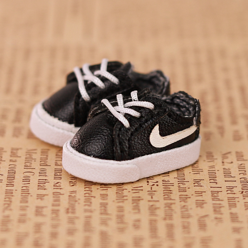 Ob11 accesorios de muñeca 12 puntos cuerpo zapatos de bebé zapatos de lona zapatos de cuero P9 tesoro masculino tesoro femenino moda periférica spot al por mayor