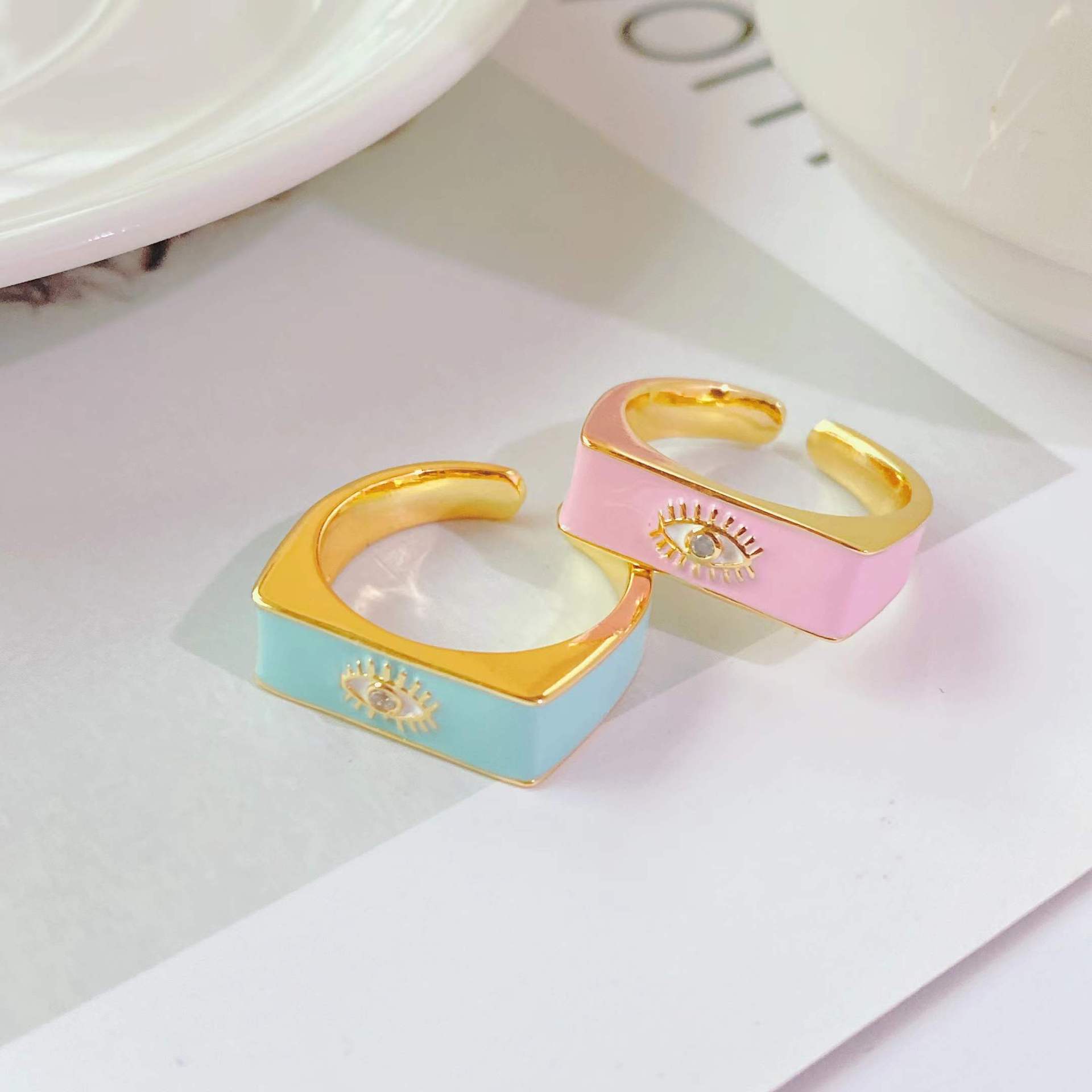 Modetrendring 18k Vergoldeter Öltropfen Einfacher Augenöffnung Verstellbarer Weiblicher Ring display picture 3