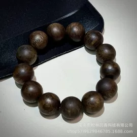 紫棋楠沉香手串18mmx13粒：源头工厂奇楠圆珠文玩解析