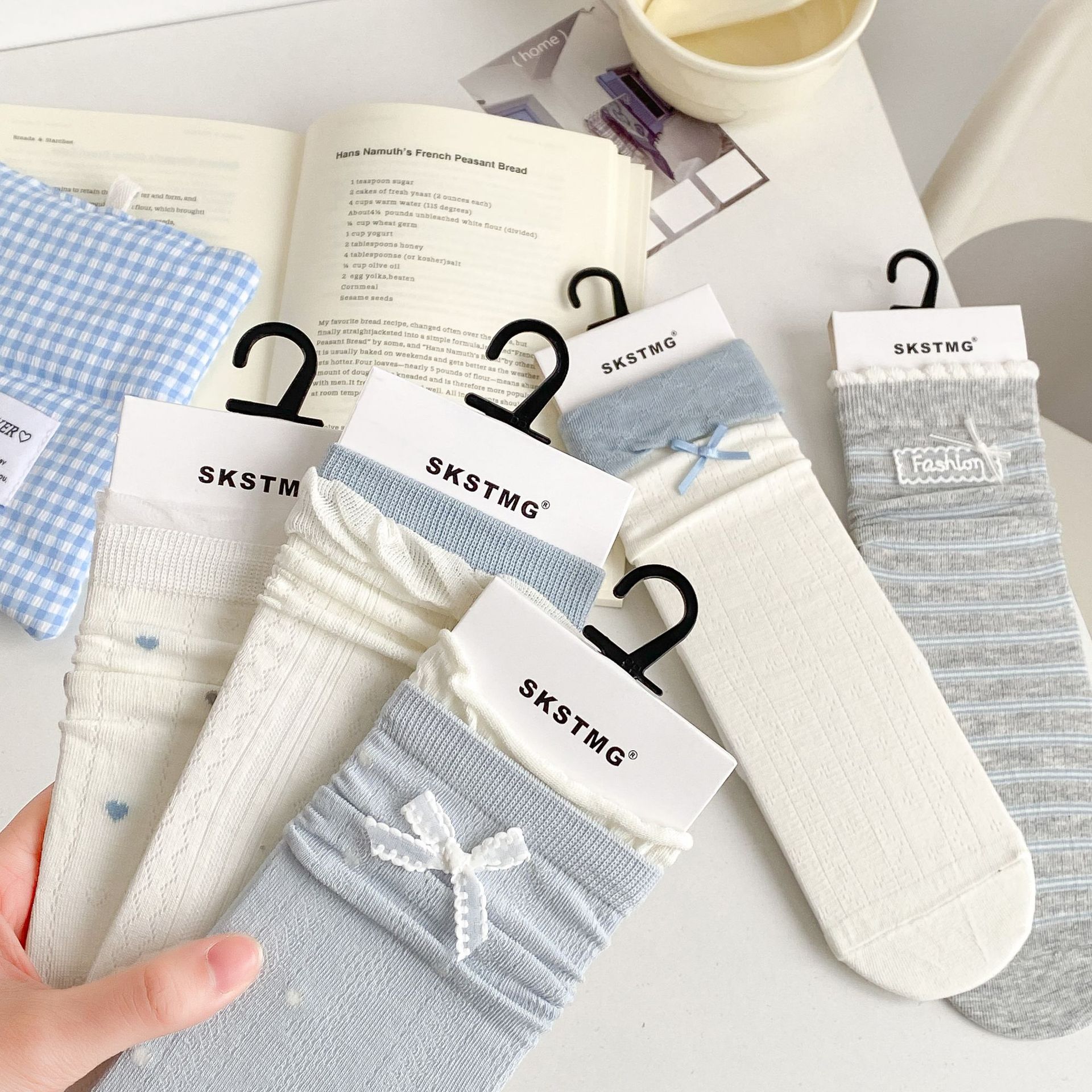 2026春季新品薄款中筒袜 爱心玻璃少女袜纯-棉 春季出门旅游女袜