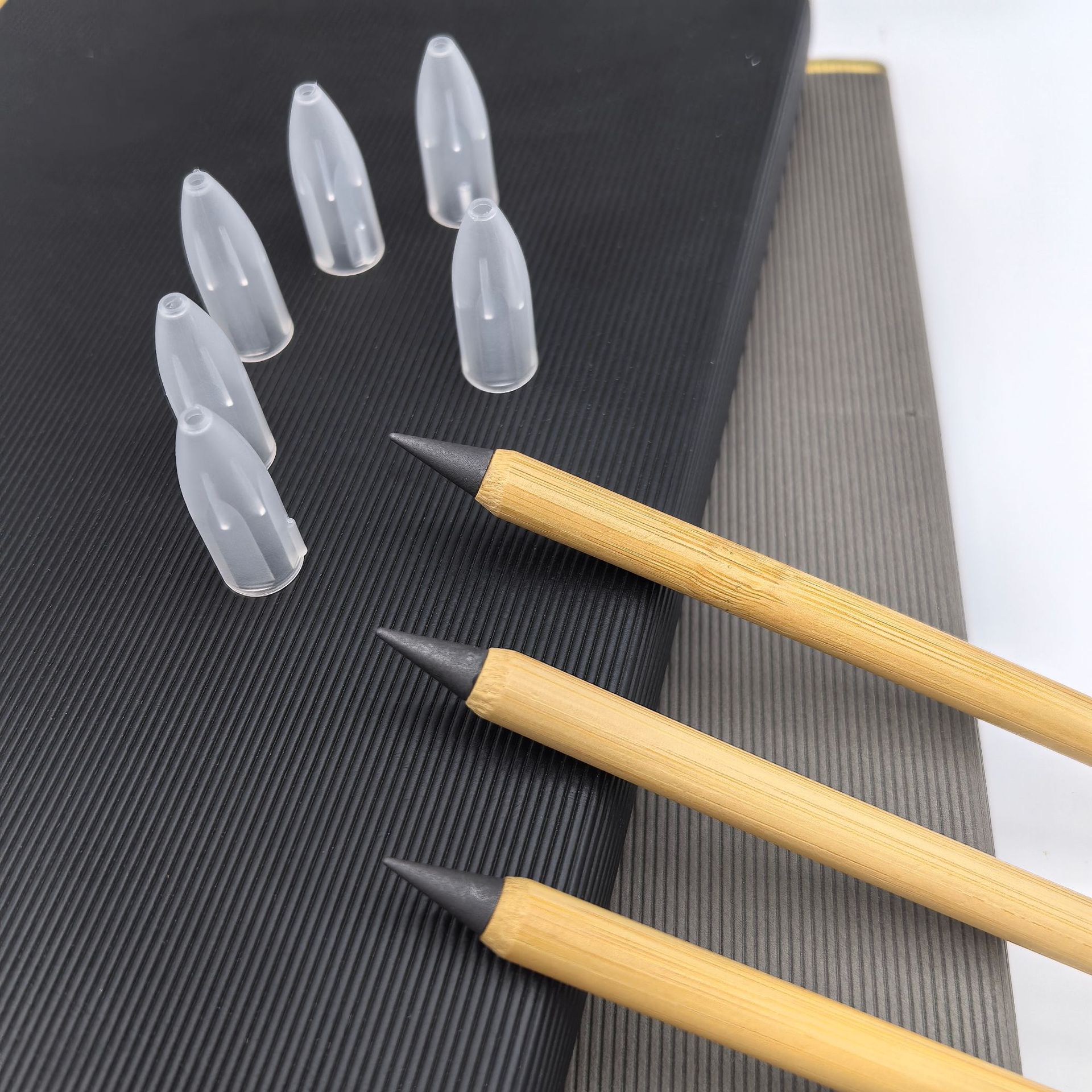 Lápiz eterno de bambú de venta caliente transfronterizo, punta de grafeno, lápiz sin terminar, lápiz de bambú, bolígrafo ecológico publicitario