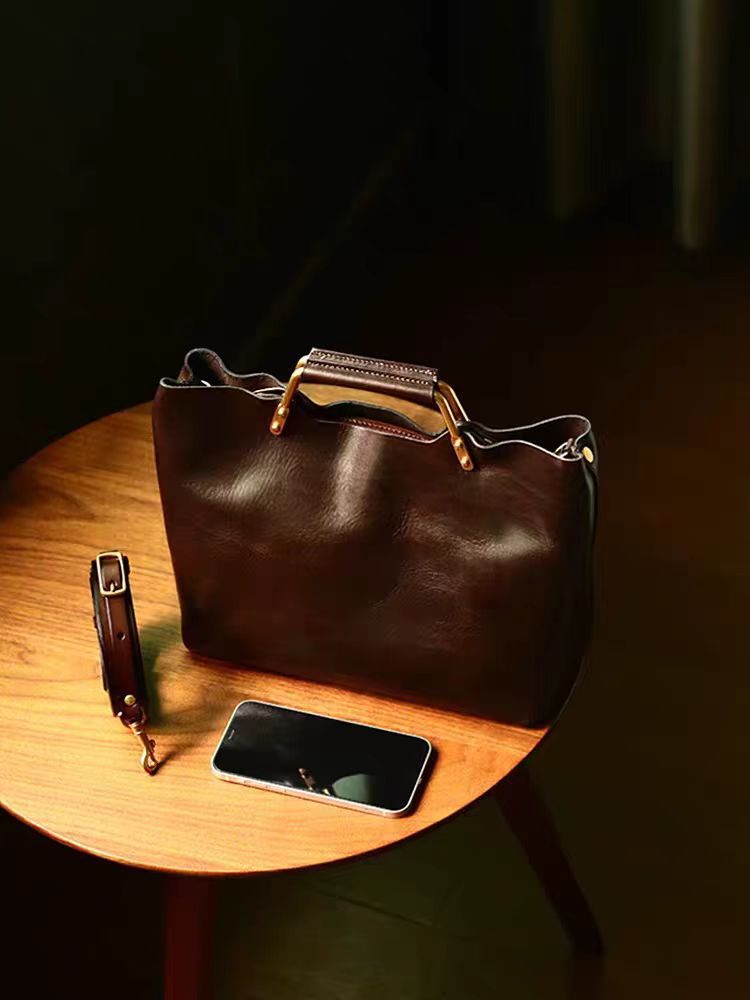 Elegant Minimalist Women's Handbag, Versatile Fashion Genuine Leather Crossbody Bag, Large Capacity Business Commuter Tote Bag - Thumbnail 8