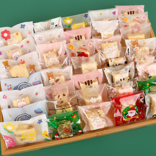 Cloudberry cookie packaging machine self-adhesive bag machine sealing snowflake snack small bags baking dairy jujube packaging bags