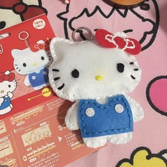 可爱hellokitty不织布挂件缝线玩偶diy材料包钥匙扣背包装饰挂件