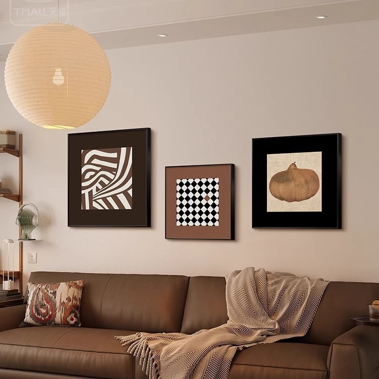 2024新款轻法式背景墙挂画奶油风高级感客厅装饰画沙发小众艺术画