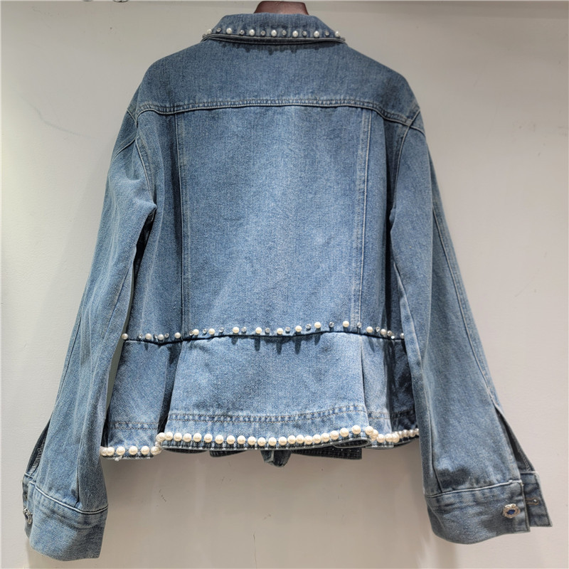 2026 primavera nuevo temperamento de moda versátil adelgazamiento perlas chaqueta de vaqueros de manga larga de diseño de mujer nicho superior