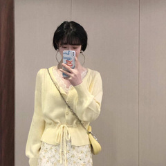 法式甜美黄色U领长袖开衫上衣女收腰显瘦针织衫外套初秋穿搭上衣