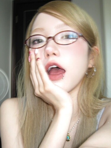 Retro small frame oval blue-green glasses frame Xiaohongshu Internet celebrity same style European and American plain light with myopia degree