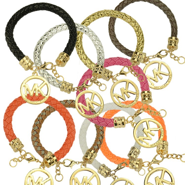 欧美日韩网红同款手镯时尚流行pu圆形字母吊坠多色手链 小额混批