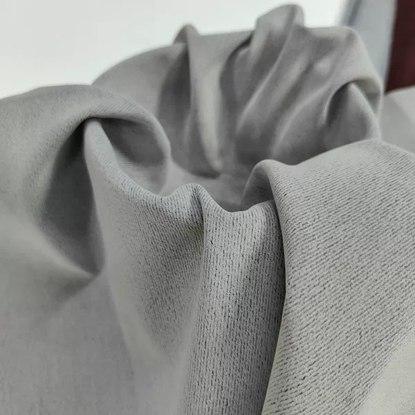 Color No. 4 (light gray) 370g