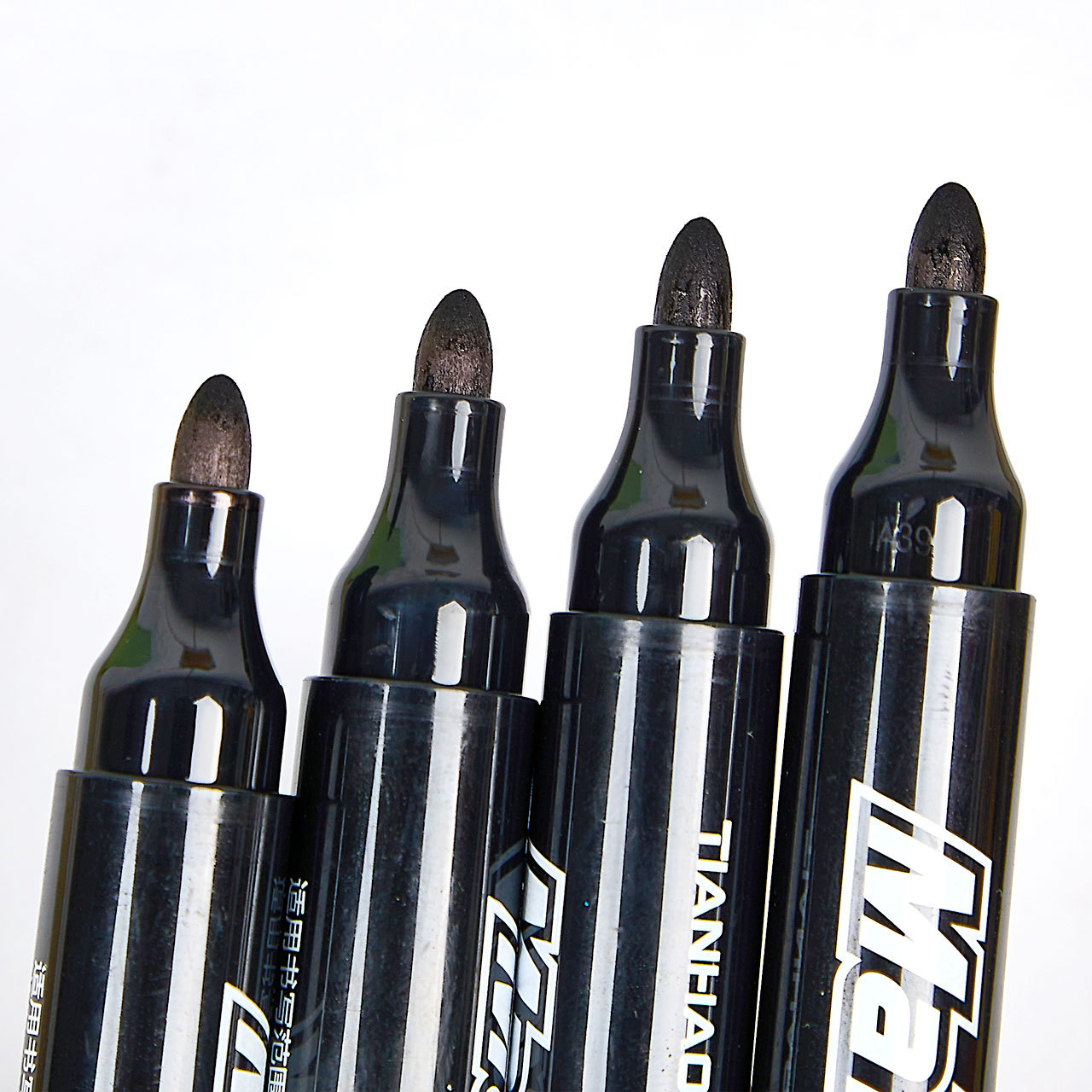 J021 marcador de gran capacidad de secado rápido marcador de tinta aceitosa negro logística pluma almacén Oficina marcador