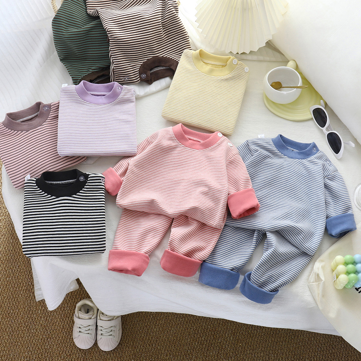 Retro Kidsren's Autumn Clothes and Long Pants Wool Silk Velvet Boys' Thermal Intimates Winter Girls' Home Clothes Set