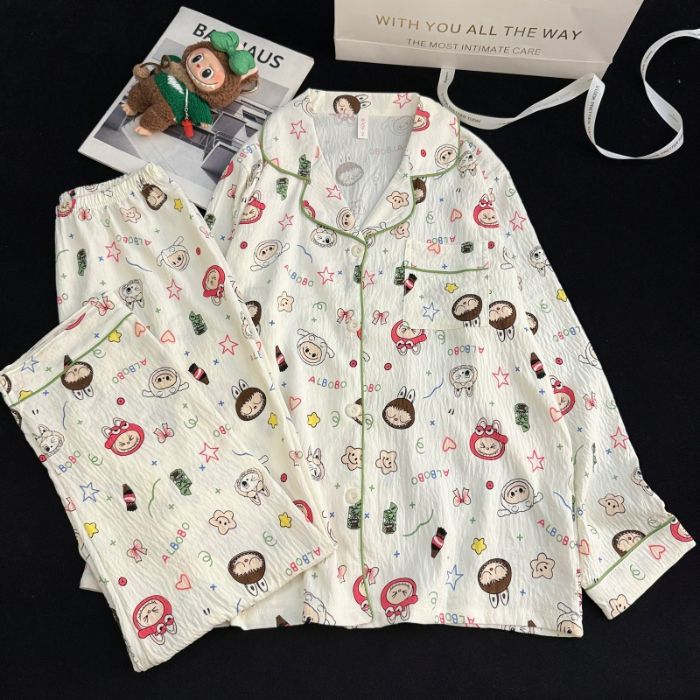 Pijamas de algodón nubes al por mayor transfronterizos pantalones de mangas largas de dibujos animados lindos cardigans con solapa otoño nueva explosión ropa para el hogar