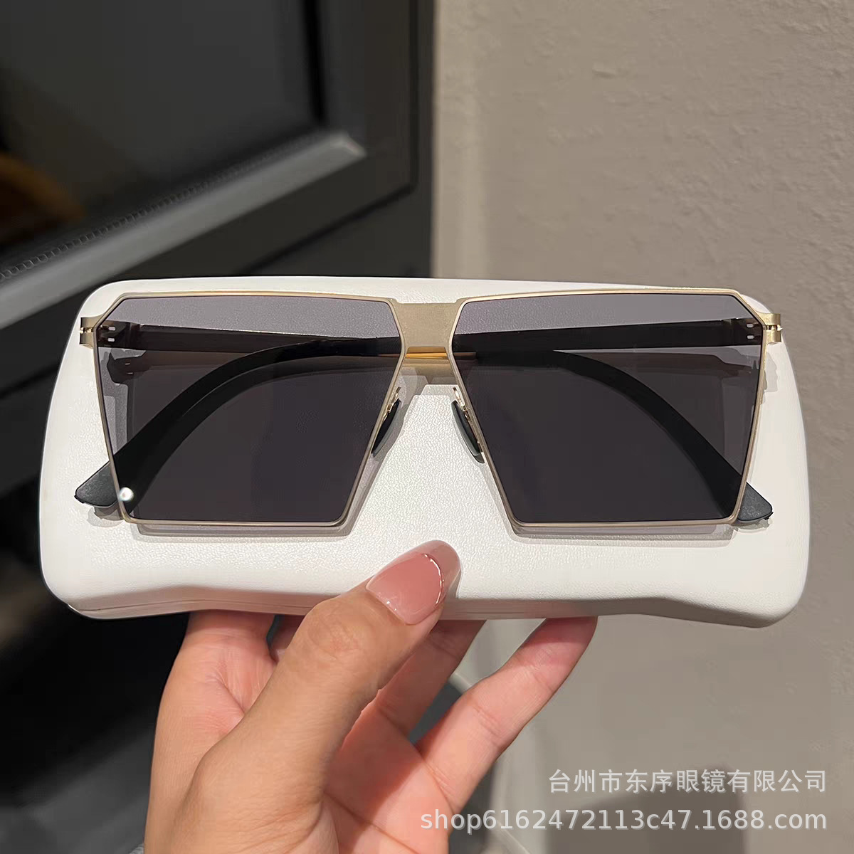 新款个性男生钢皮军工方框太阳镜开车驾驶户外街拍潮流墨镜潮爆款