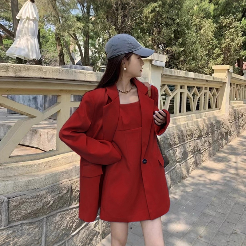 Red Design Blazer for Women 2025 Summer New Goddess Style Casual Autumn Jacket for Women with Feminine Style