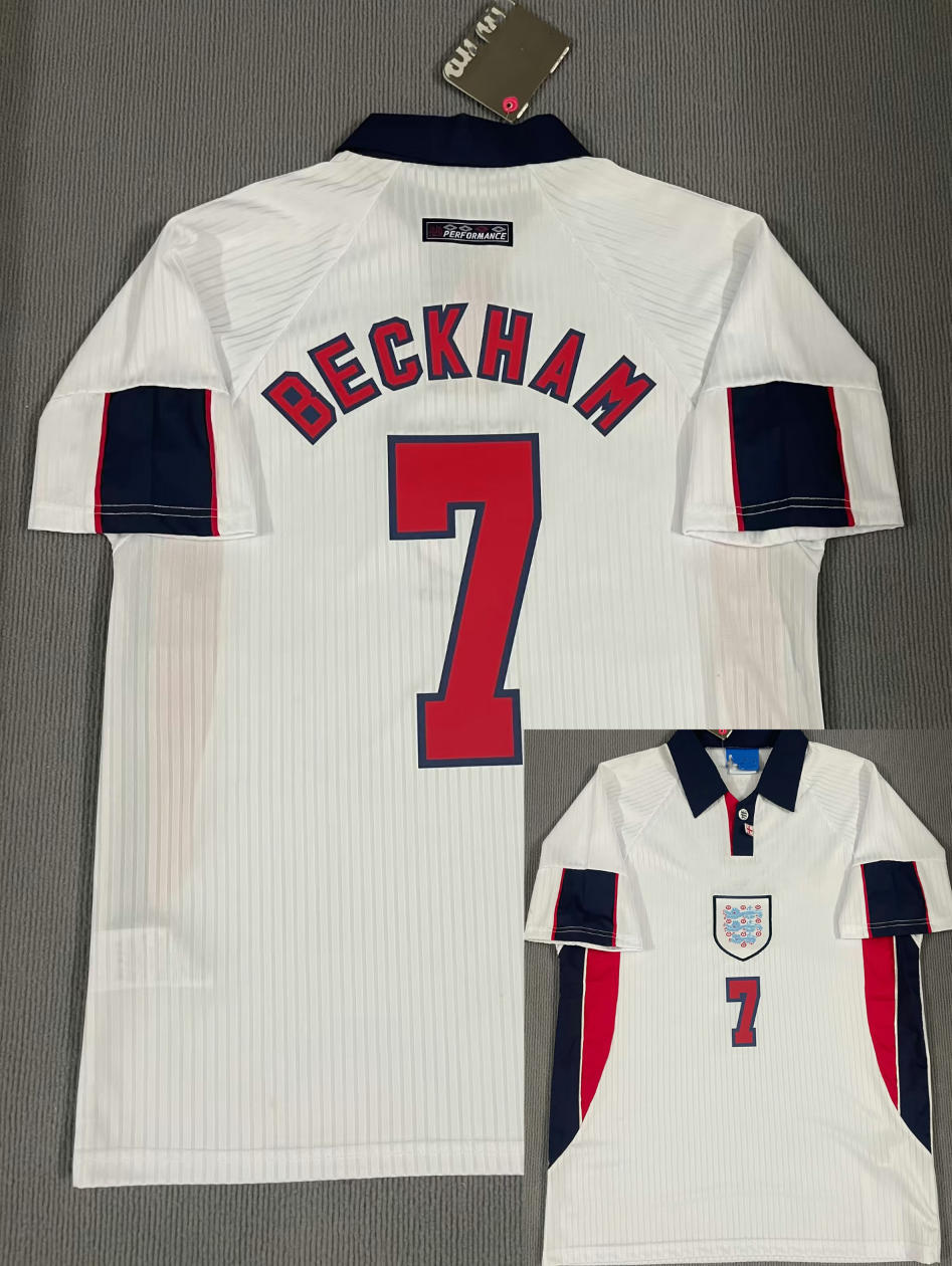 レトロなサッカー服の人気タイプのAC/22番カード80番のロマン聯紅魔ベッカム源メーカー