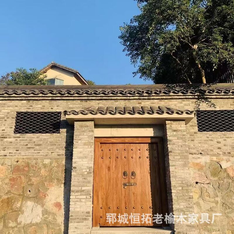 Chinese-style antique mansion door village ancestral temple flat door solid wood flat door entrance door villa courtyard