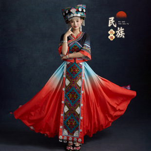 �¿����������Ů�����ٔ�������y�赸����Ϭ���ʢ�b�ݳ���[ȹ