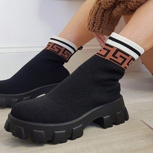 Trade Large Størrelse Sort Martin Støvler Til Kvinder Efterår Og Vinter Ny Stil Flue Strikket Rundt Hoved Polyurethan ærmer Sokker_voghion.com