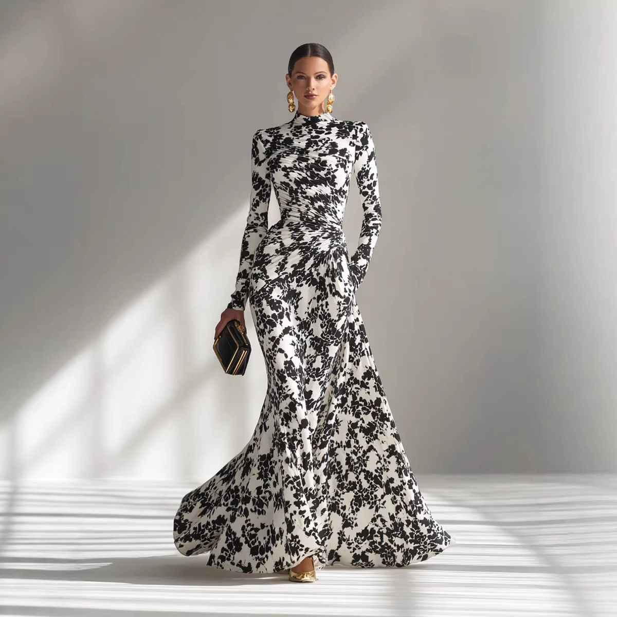 2026 Cross-Border European and American Spring and Autumn Fashion Women's Long-Sleeve Printed Pleated Long Dress Ins Style Elegant Gown Dress