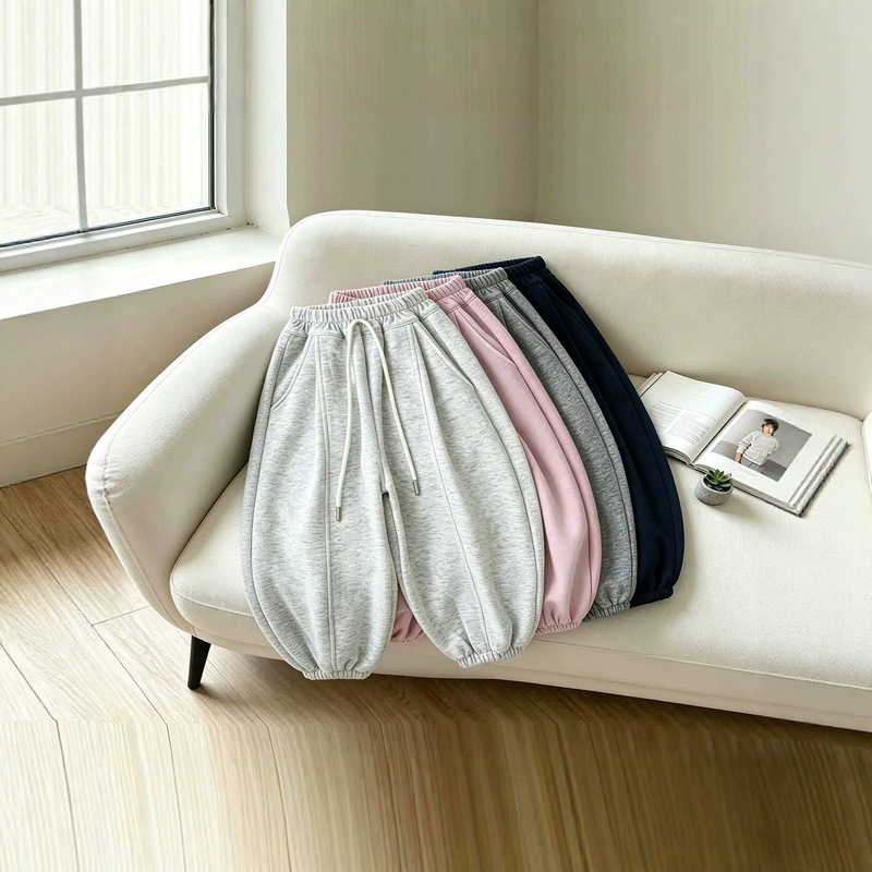 Children's jogger patchwork pants, spring and autumn style, boys' loose casual sports pants, girls' Korean-style solid color cotton lantern pants Children's jogger patchwork pants, spring and autumn style, boys' loose casual sports pants, girls' Korean-style solid color cotton lantern pants