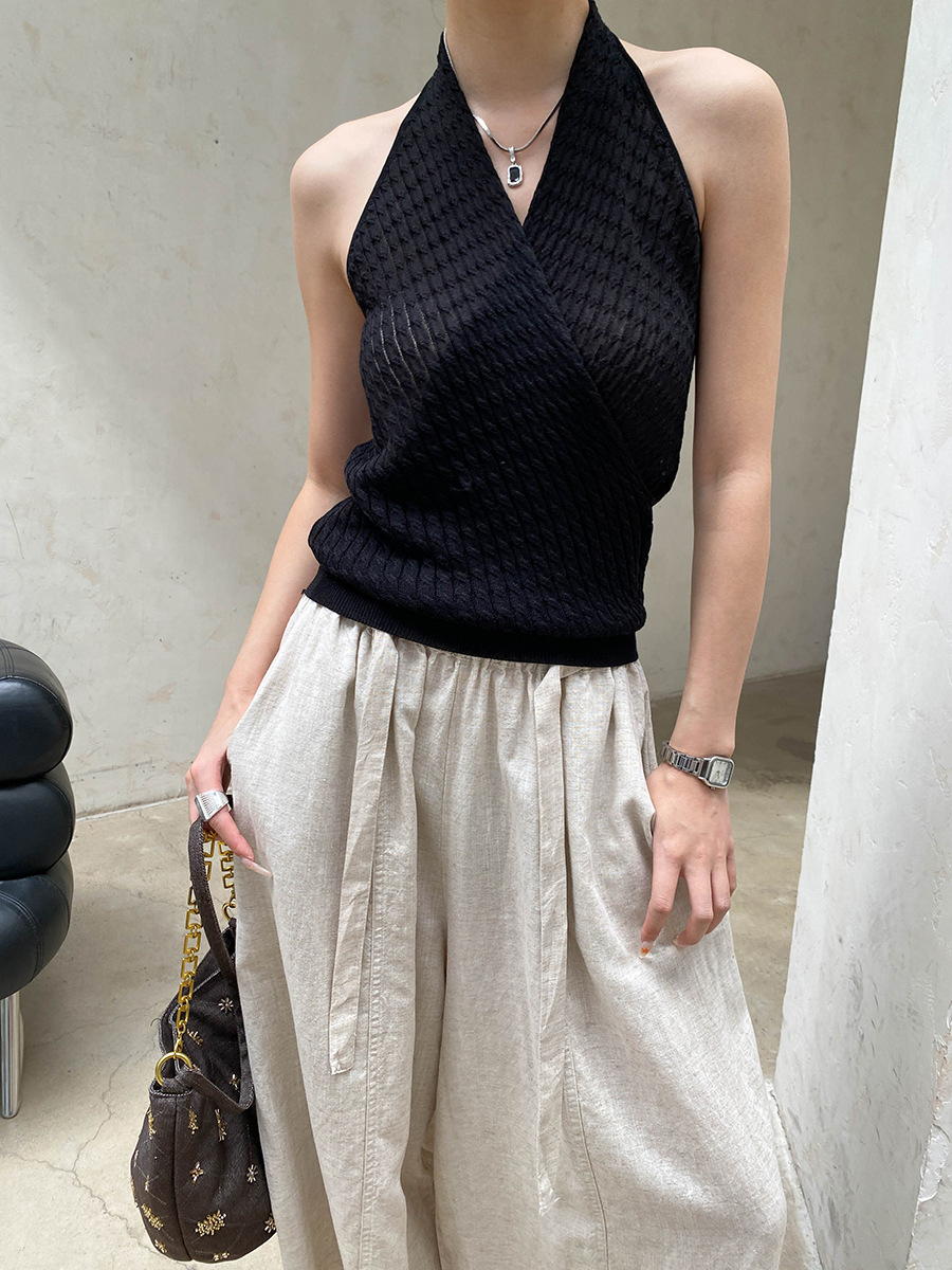 Sinnan Blogger's Private Collection Tencel Linen Blend Cross V-Neck Halter Backless Knitted Vest Sn9055