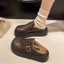 皮面勃肯拖鞋女厚底2025秋冬增高加绒一脚蹬懒人包头半拖鞋松糕底