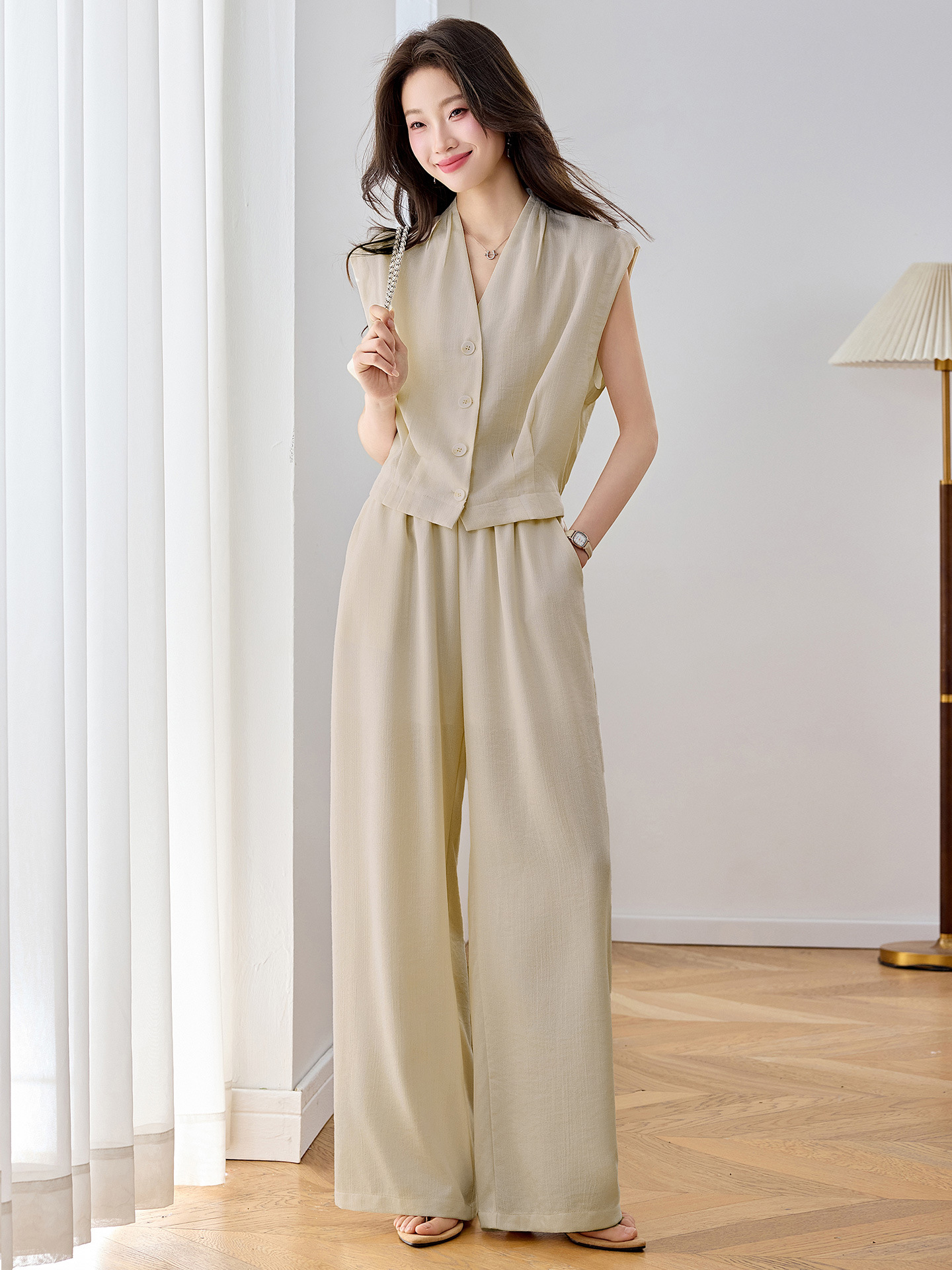 Bộ vest nữ hai dây phối quần ống rộng — màu kaki, màu trắng ngà, màu cà phê