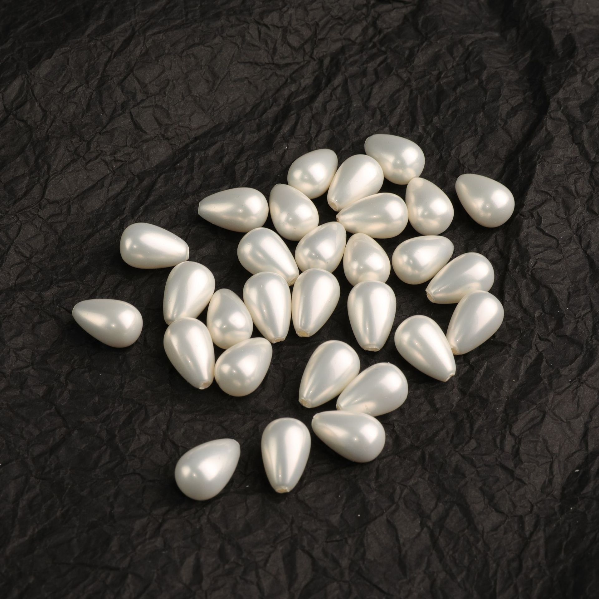 厂家直供大量贝壳珍珠 各色水滴形半孔贝珠 DIY饰品配件 散珠批发