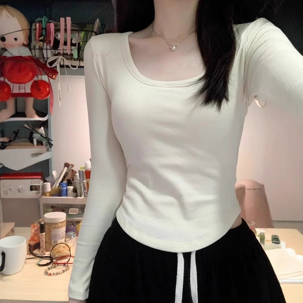 Фабричный магазин встряхивает звук