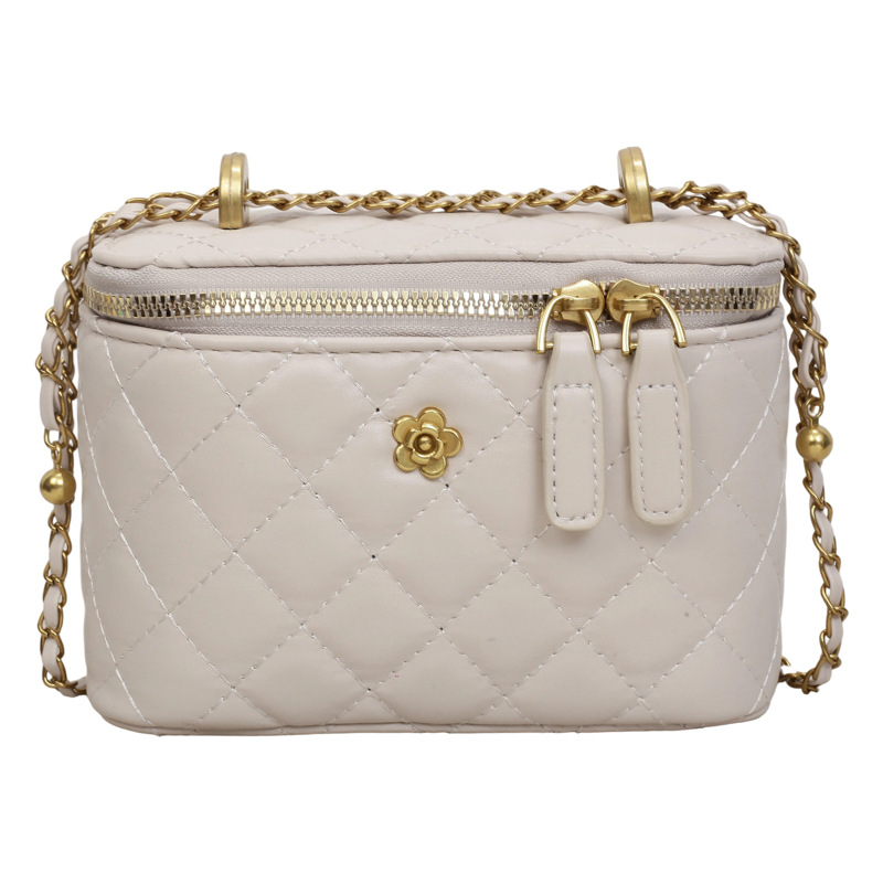 Bolso cuadrado bordado de diamante para mujeres 2026 nuevo comercio exterior de alta calidad humedad moda universal cadena mochila de hombro