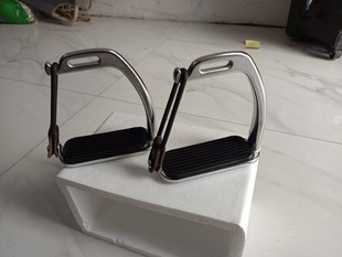 Carbon Steel Electroplated Nickel Half-Sided Anti-Stuck Peacock Stirrup Novice Horse Riding Anti-Winding Horse Equipment Accessories
