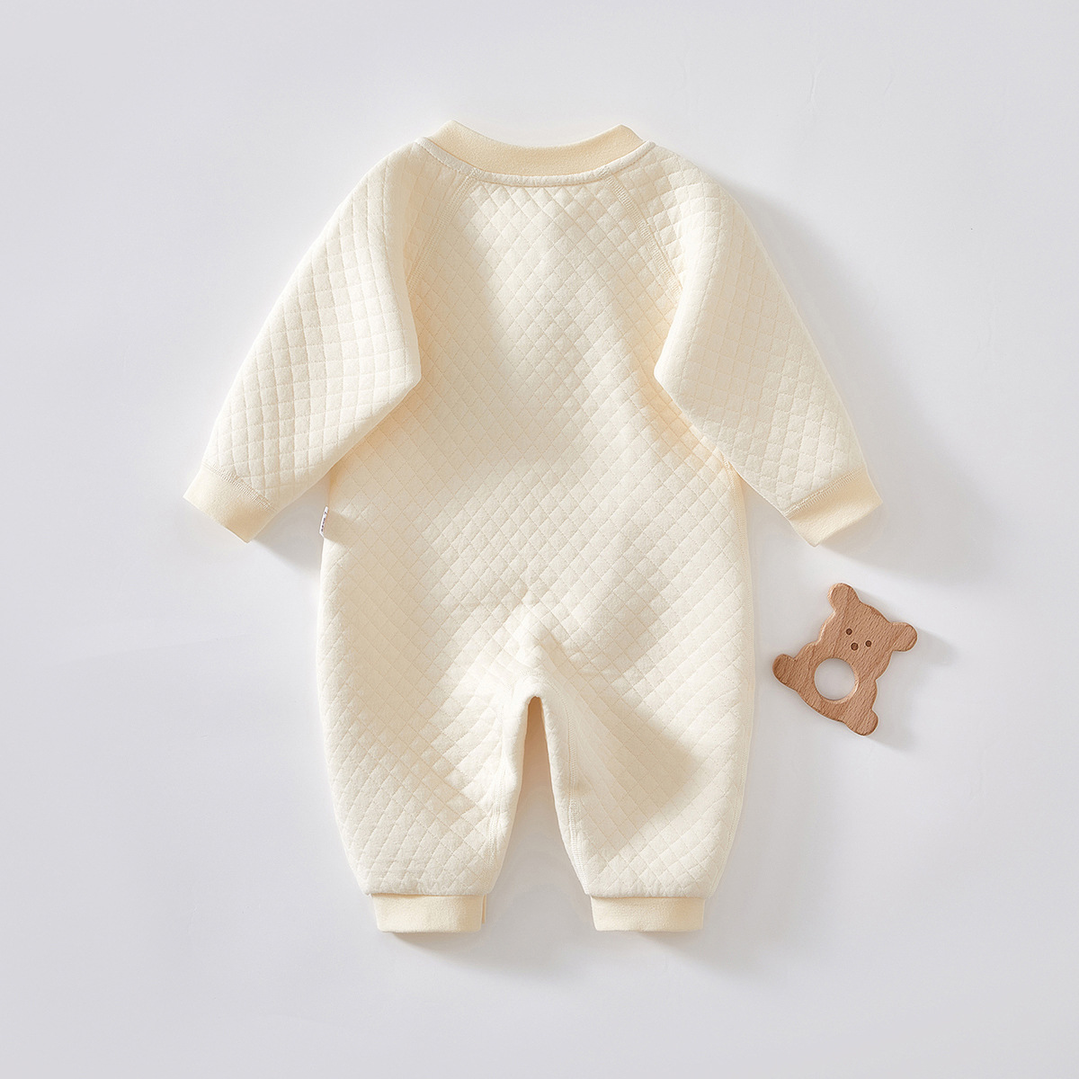 Ropa de bebé para otoño e invierno, mono de una pieza sin costuras, acolchado, con botones laterales, para recién nacidos, versátil, para estar en casa. image 3