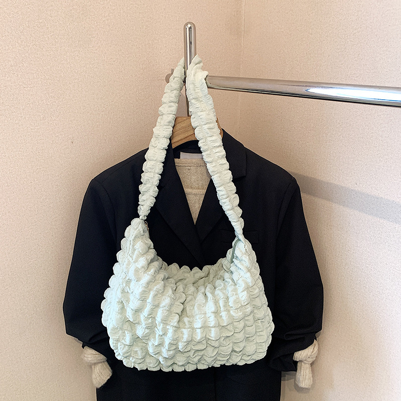 Bolsas de compras dobladas universales coreanas nubes bolsas debajo de la braza para mujeres 2025 nuevo bolso de hombro de color sólido para mujeres