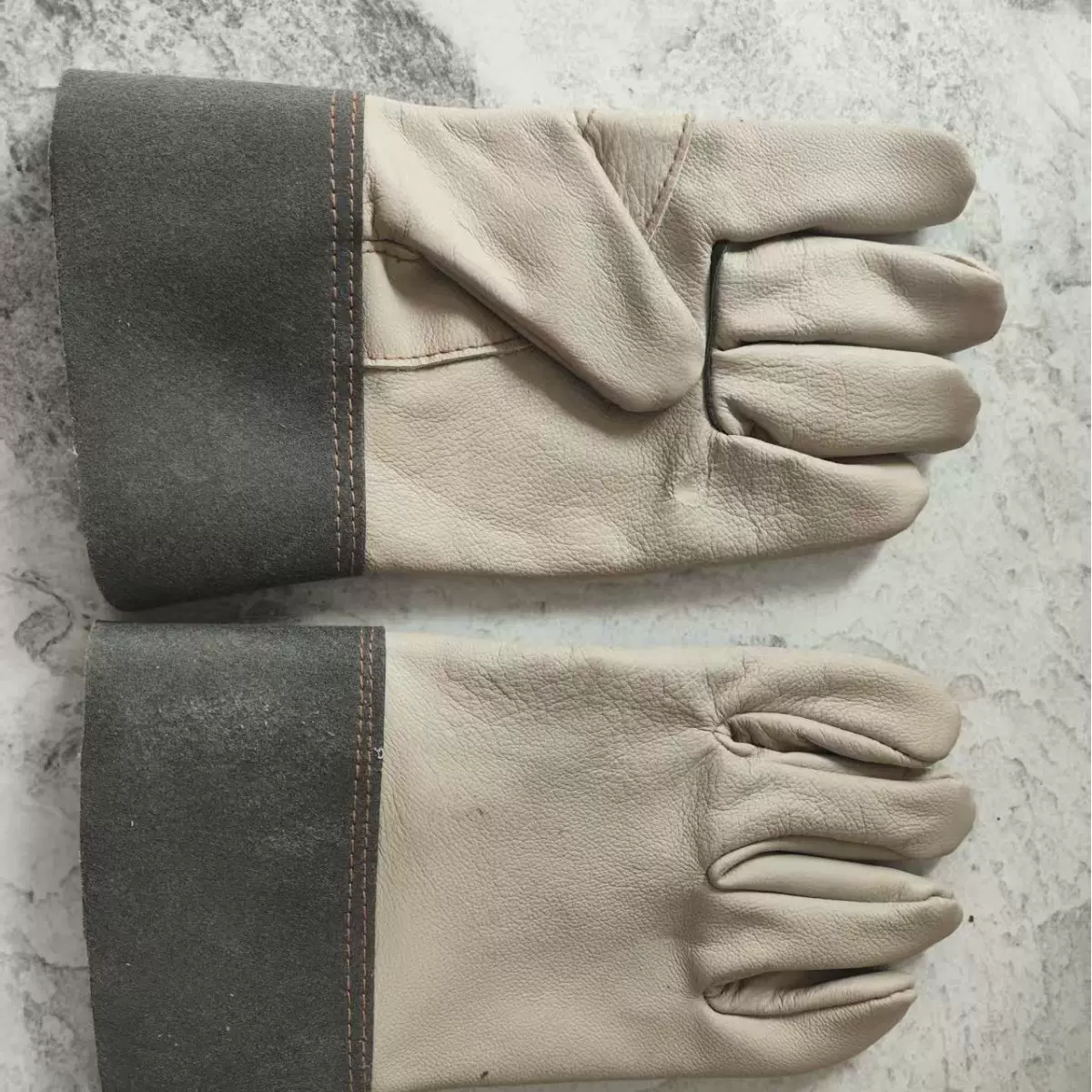 电焊手套隔油工地耐脏全劳保皮手套耐磨耐用机械加厚电焊工防滑