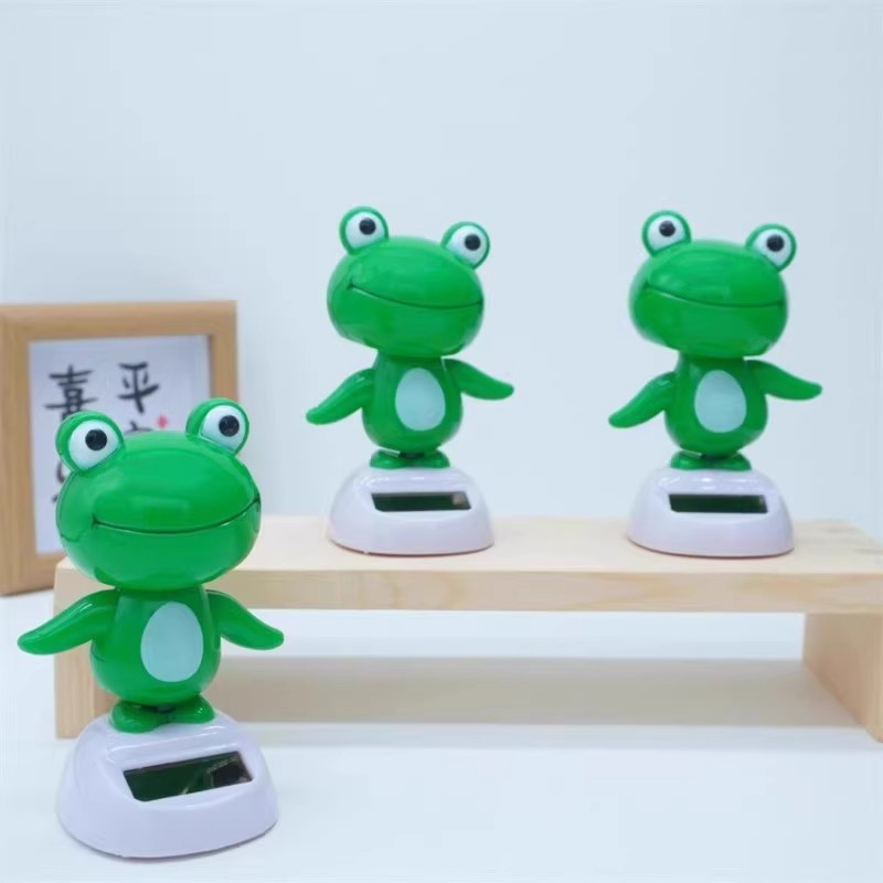 Car Solar Frog Ornaments Cartoon Doll Car Ornaments Car Roof Car Tail Trunk Interior Decoration Supplies