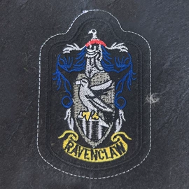 绣花加工;其他后整工艺;家居棉鞋