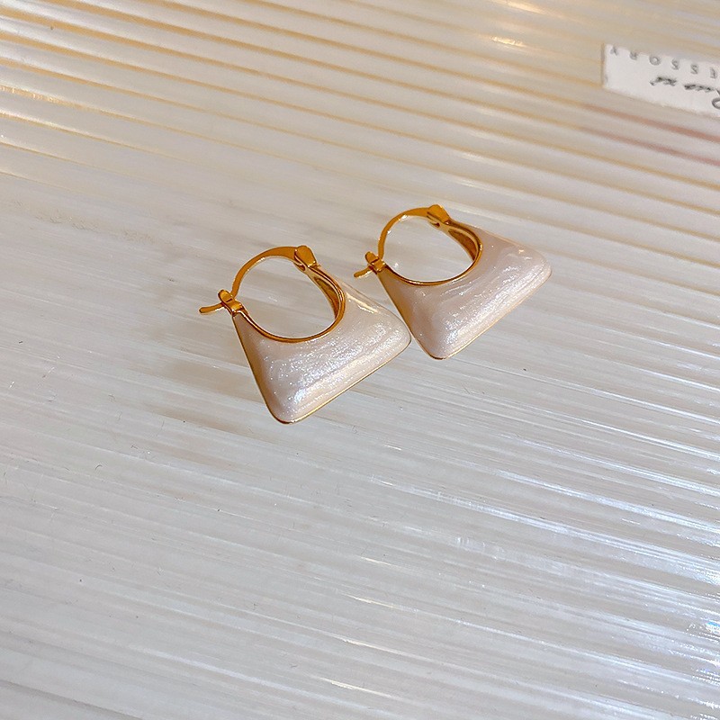 Aguja de plata flor pendientes geométricos pendientes dulces pequeños frescos de Corea del Sur ins moda nicho pendientes