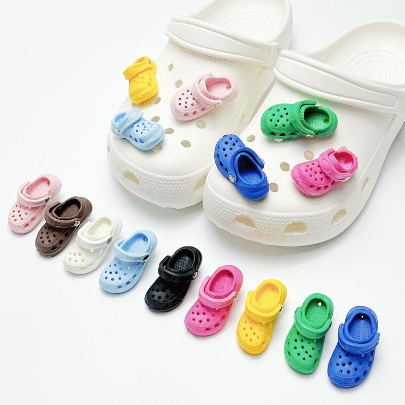 Creative Realistic Mini Slipper Keychain, Cute Clog Shoe Keychain, Versatile Couple Accessory, Keychain Pendant