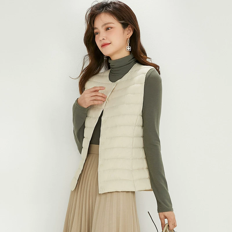 Женский пуховый жилет 2025 года, 90% пух, легкий, круглый вырез/вырез V-образный, трикотажная подкладка, большие размеры