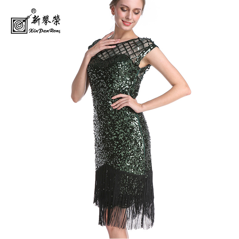 Source manufacturers European and American women's new party sexy dress fashion large size beaded sequins tassel dress