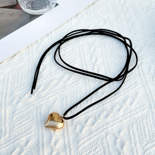 �W���Ը�Ůʿ�֌ӽq���K朽�ɫ�yɫ����chocker���Ʒ؛Դ���l