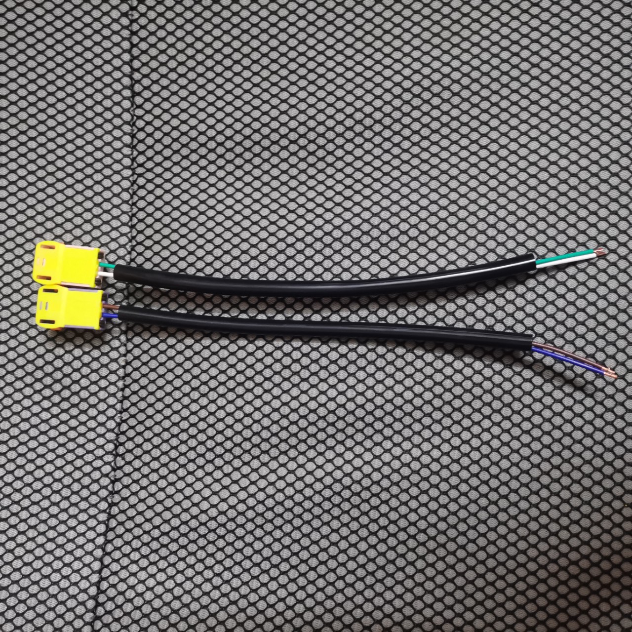 Car airbag coil harness plug for 2016 Chevrolet Buick Cadillac GMC84123759