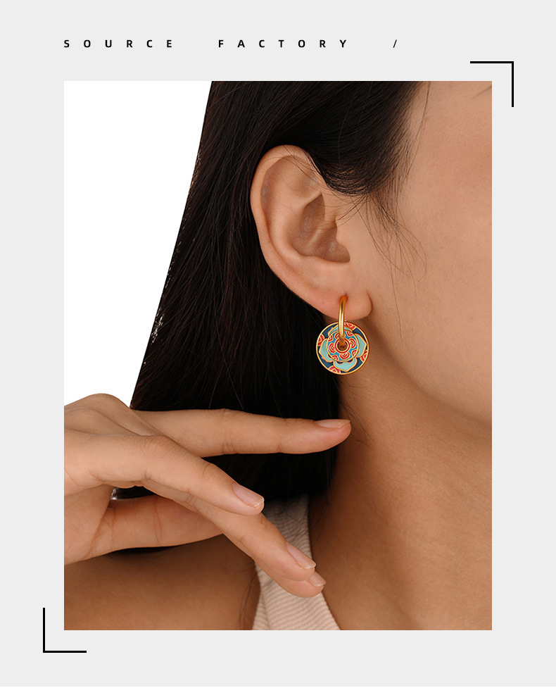 1 Pair Retro Geometric Enamel Plating Copper Earrings display picture 1